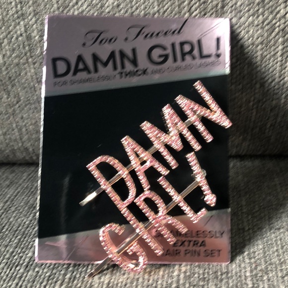 Too Faced Damn Girl! Rhinestone Hair Pins - Picture 12 of 15